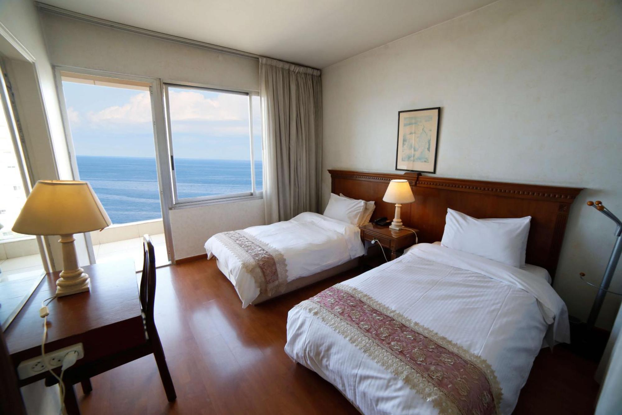 Holiday Home Suites ベイルート エクステリア 写真