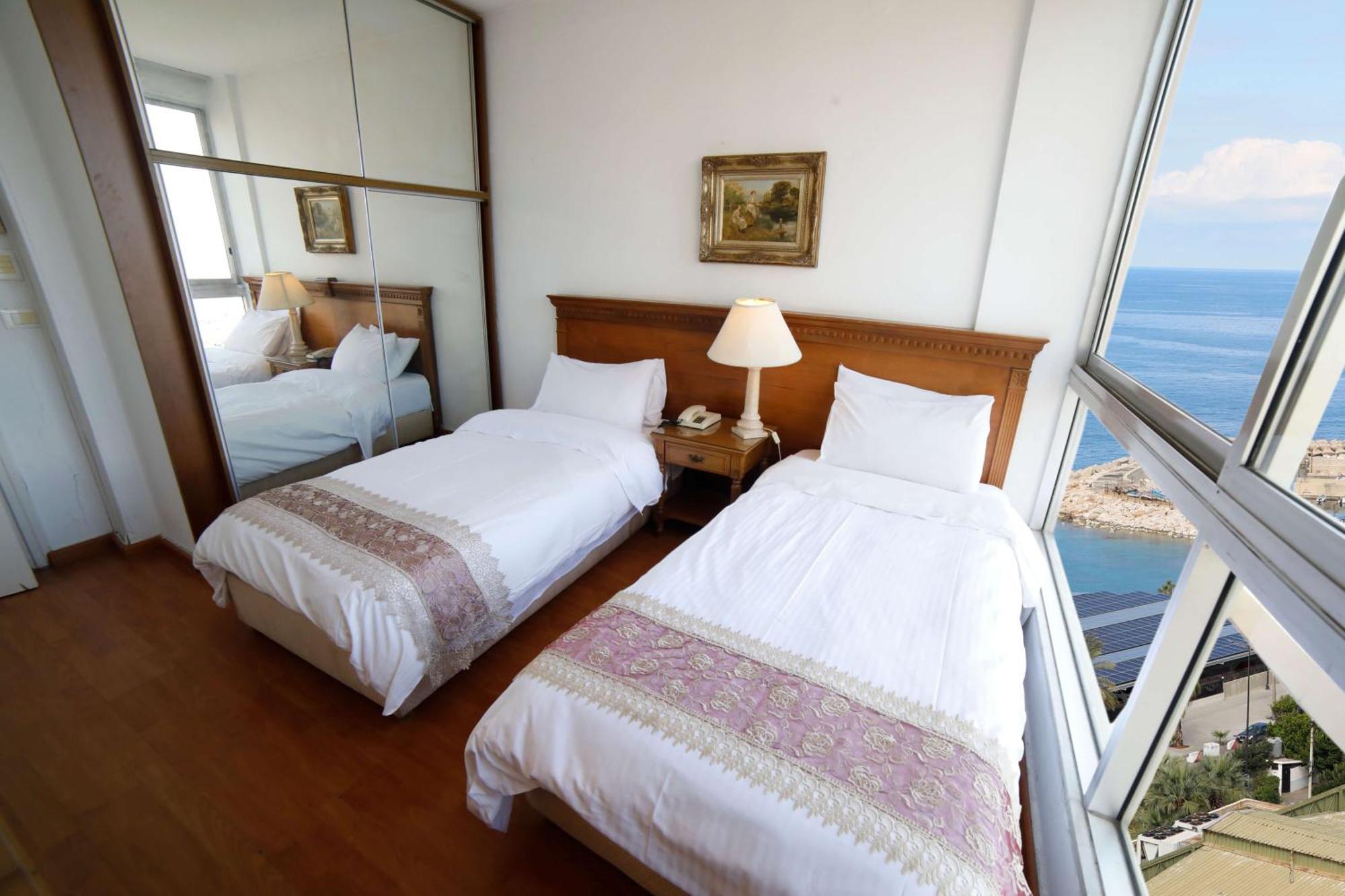Holiday Home Suites ベイルート エクステリア 写真