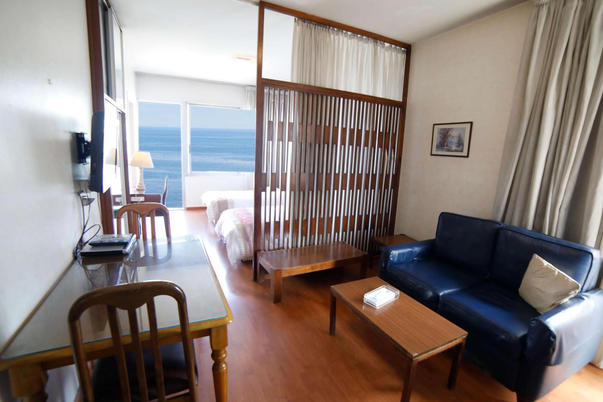 Holiday Home Suites ベイルート エクステリア 写真